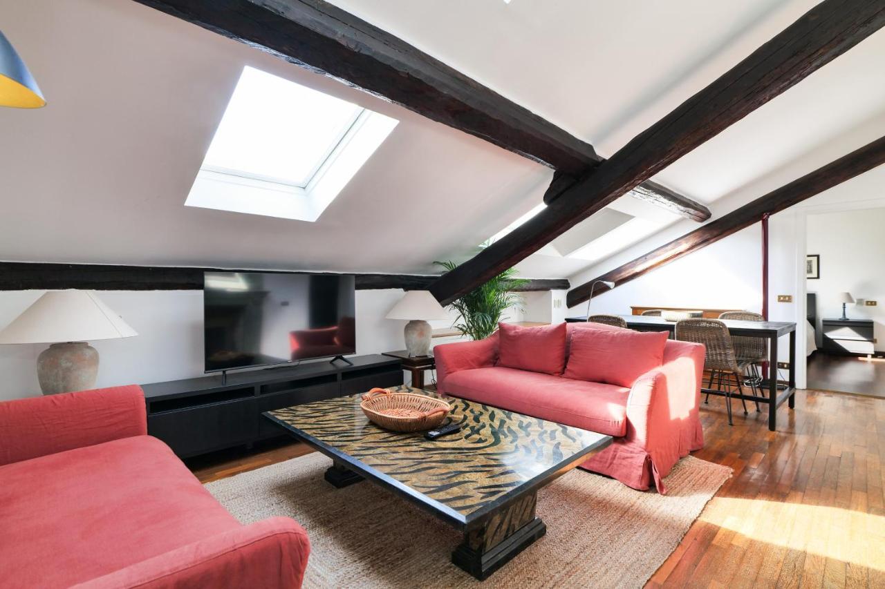 Апартаменты Elegant P.Venezia Attic Милан Экстерьер фото